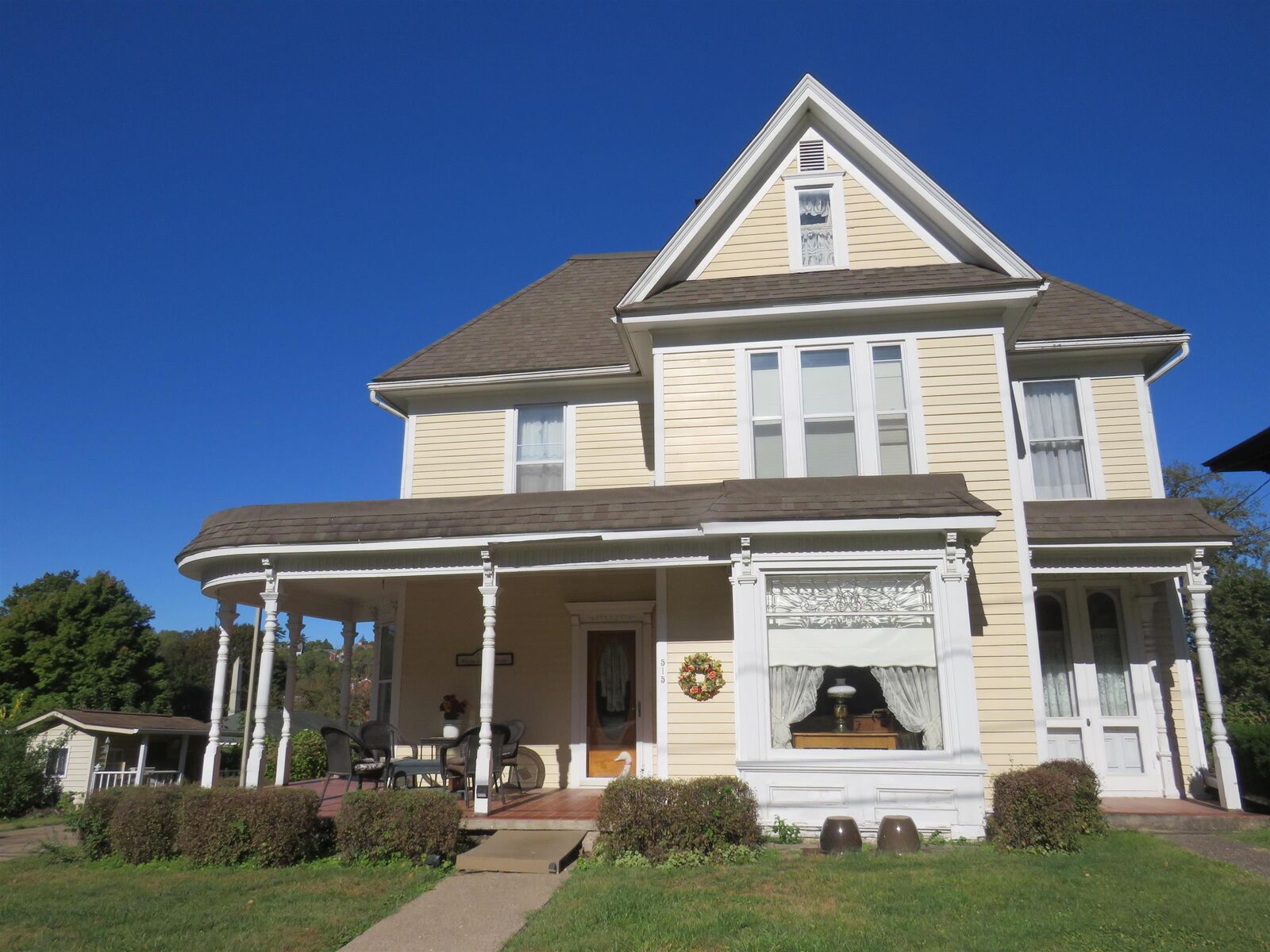 Property Photo:  515 Park Avenue  IL 61036 