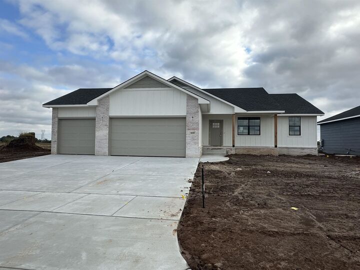 4682 S Doris Ct  Wichita KS 67215 photo