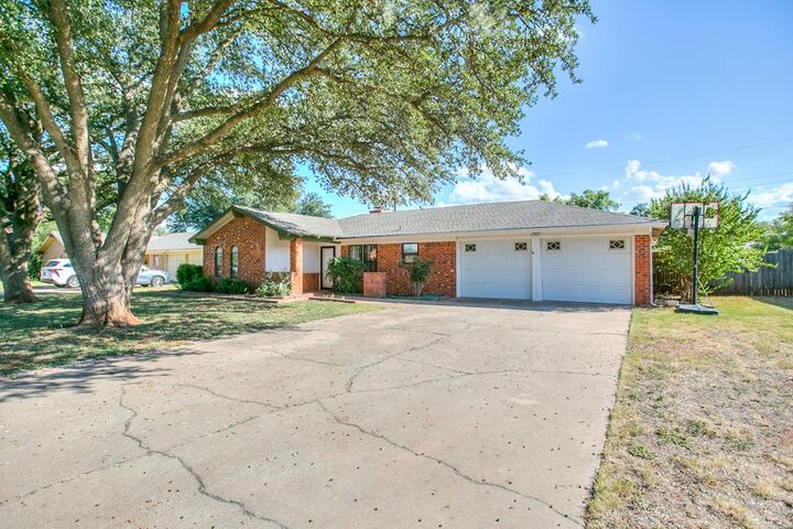 Property Photo: 4115 Nottingham Trail TX 76901