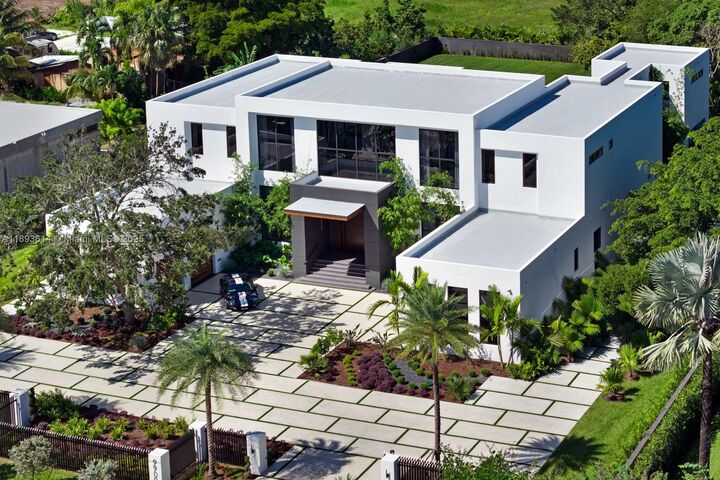 9900 SW 125th Ave  Miami FL 33186 photo