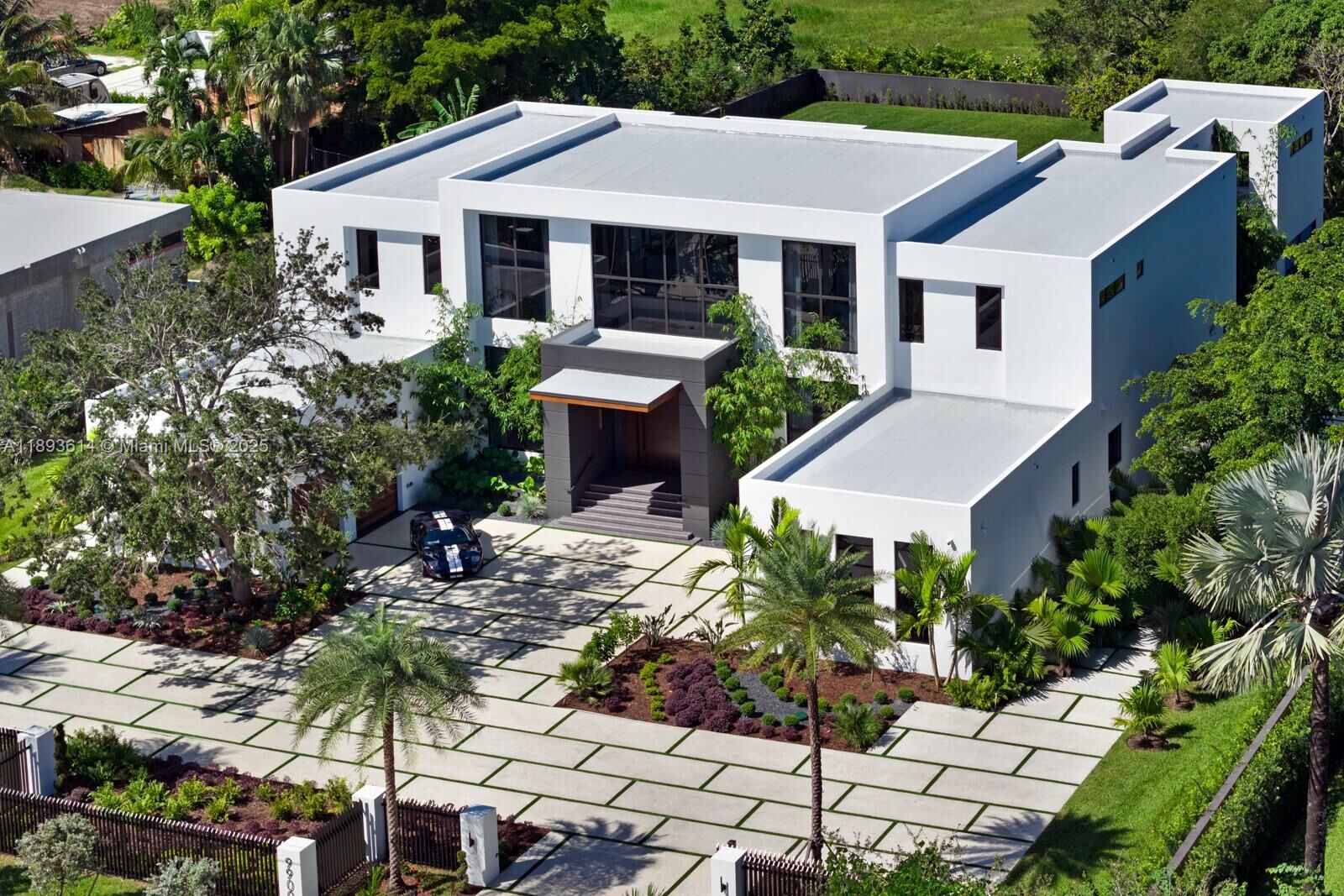 Property Photo:  9900 SW 125th Ave  FL 33186