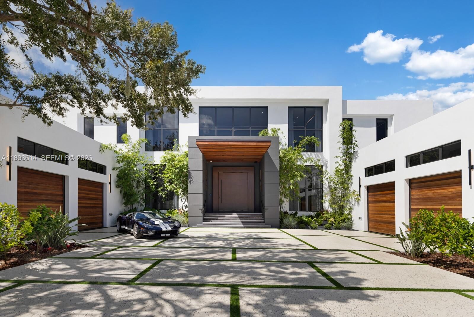 Property Photo:  9900 SW 125th Ave  FL 33186 