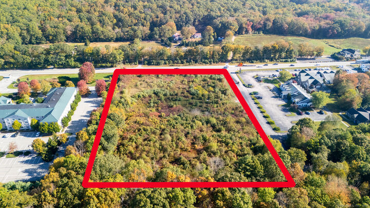 Property Photo:  399 Norwich Westerly Road  CT 06359 