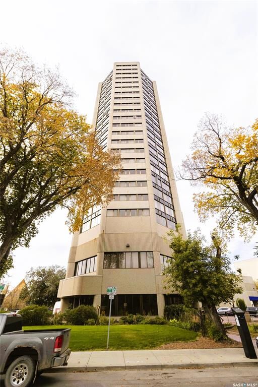 424 Spadina Crescent E 1780  Saskatoon SK S7K 6X7 photo