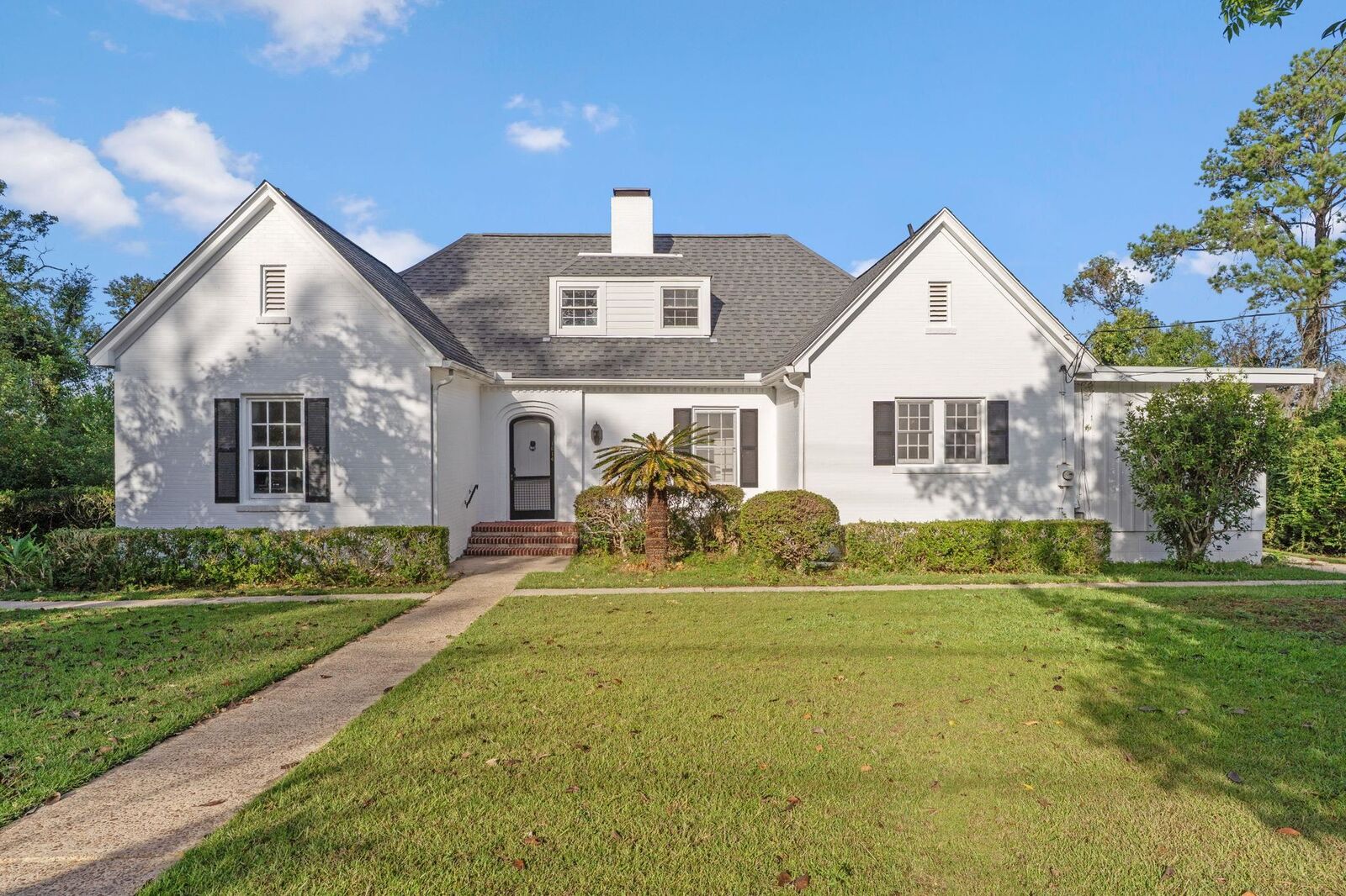 Property Photo: 1614 S Meridian Street FL 32301