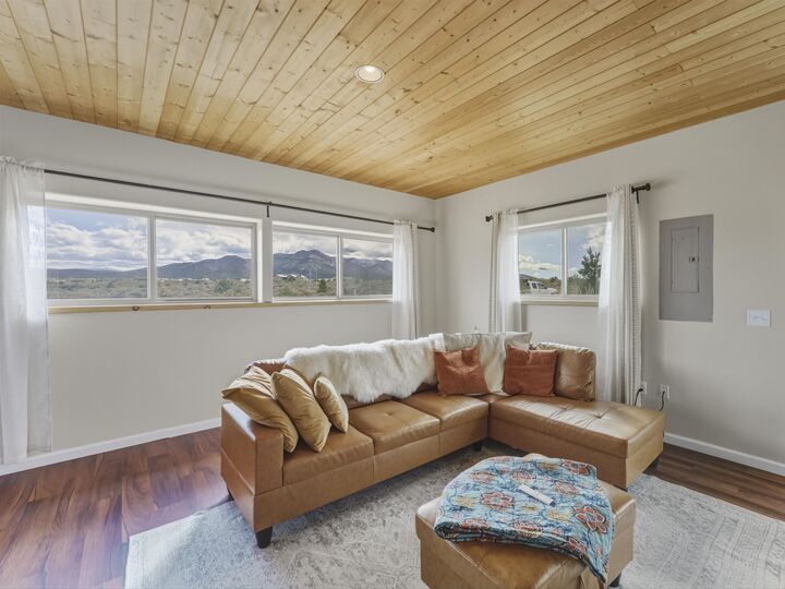 Property Photo:  76 Camino De Los Arroyos  NM 87557 
