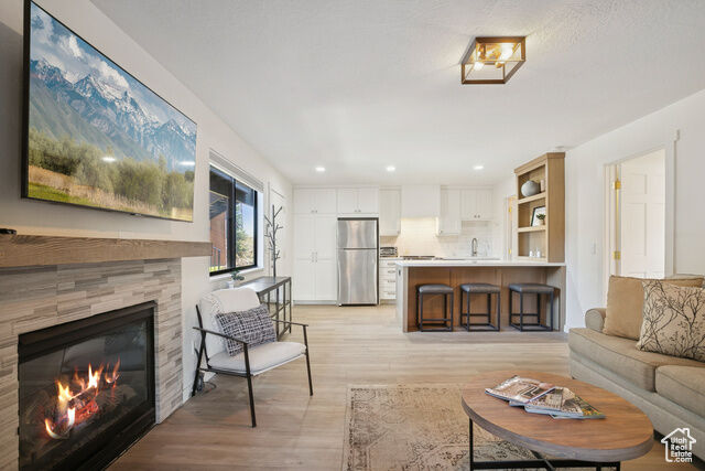 Property Photo: 2025 Canyons Resort Dr F2 UT 84098