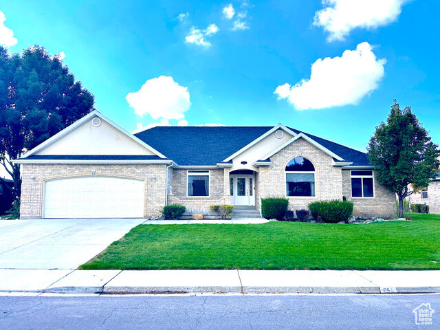 Property Photo:  654 E Scenic Dr  UT 84660 