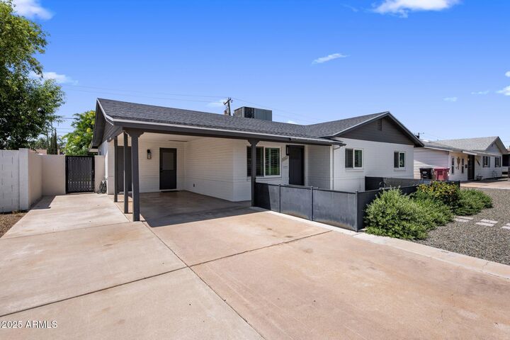 Property Photo:  7707 E Earll Drive  AZ 85251 
