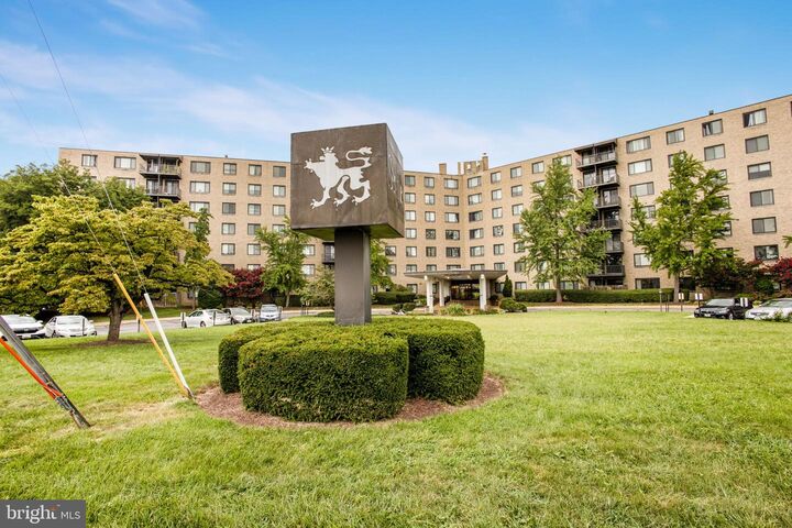 Property Photo: 3450 Toledo Terrace 502 MD 20782