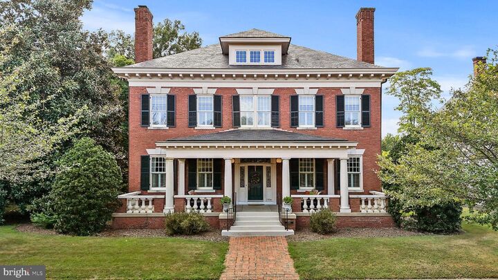 1304 Washington Avenue  Fredericksburg VA 22401 photo