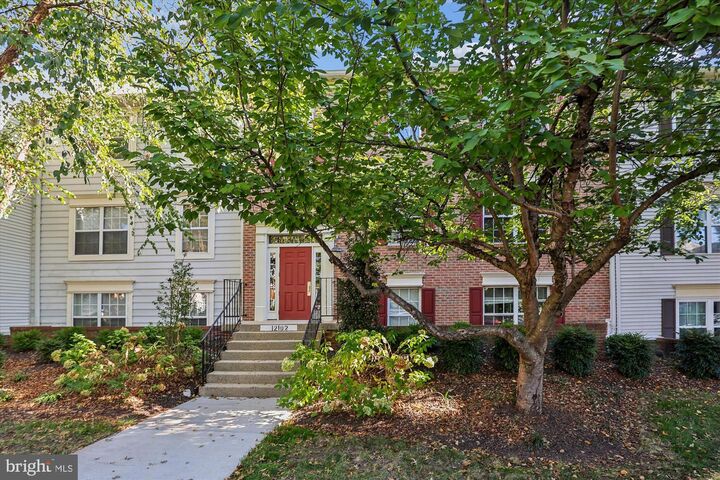 Property Photo: 12102 Greenway Court 225 VA 22033