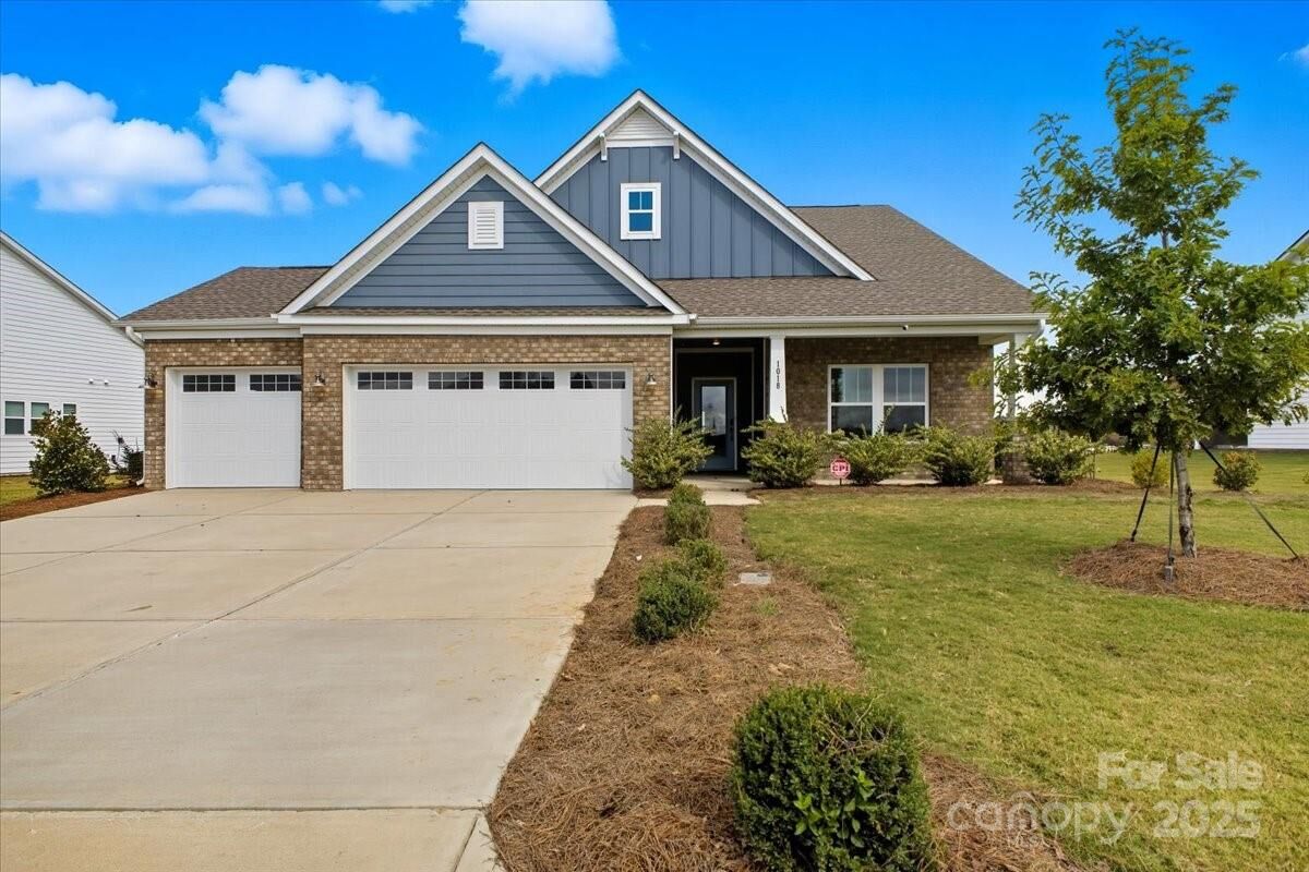 Property Photo:  1018 Stone Marker Drive  NC 28112 
