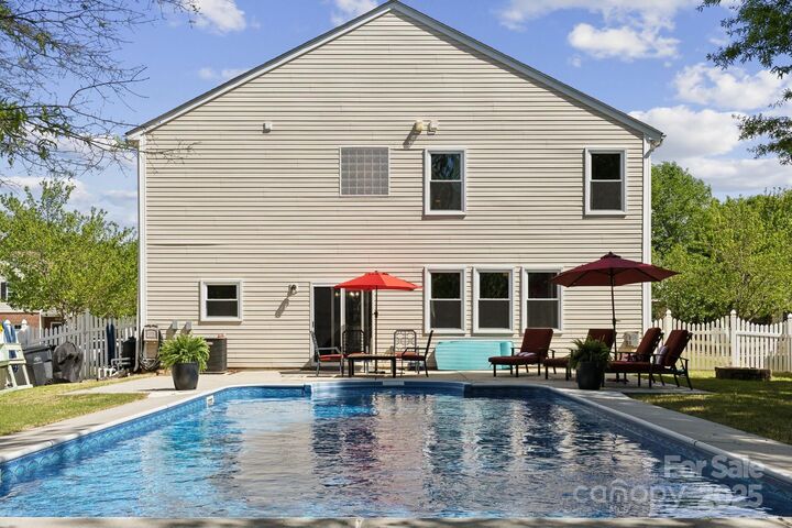 Property Photo: 221 Sycamore Creek Road SC 29708