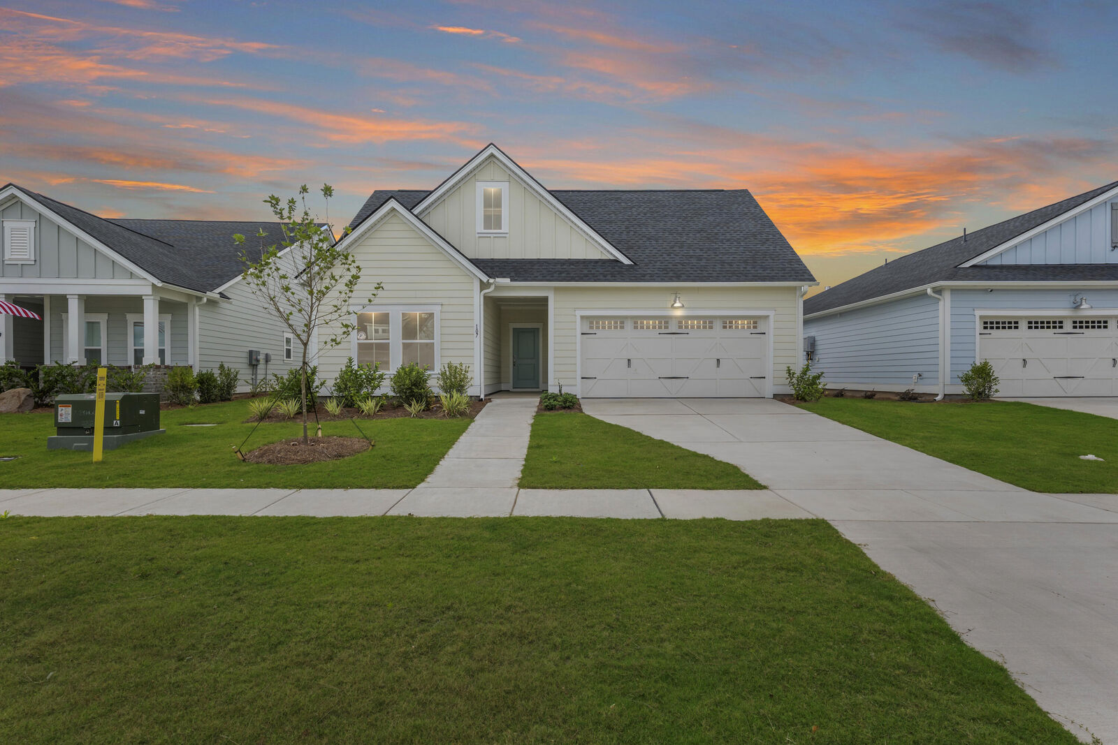 Property Photo: 107 Barker Street SC 29486