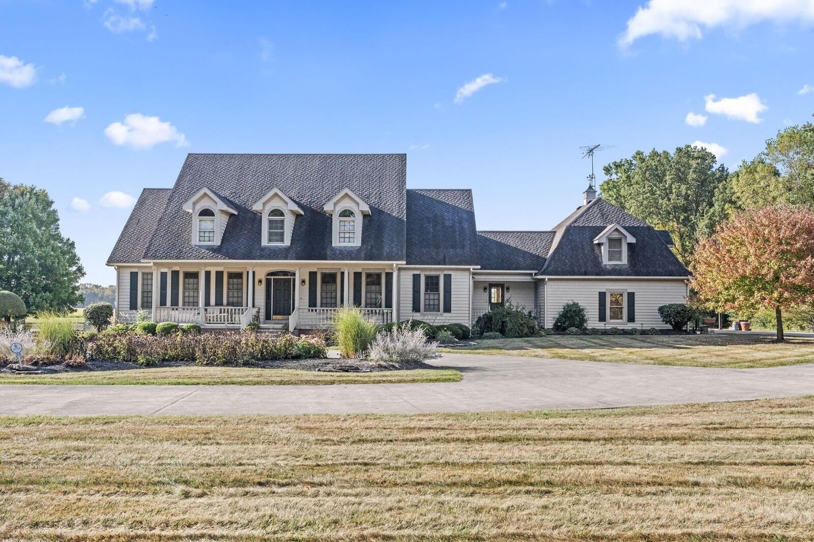 Property Photo: 2645 Berringer Road OH 43356