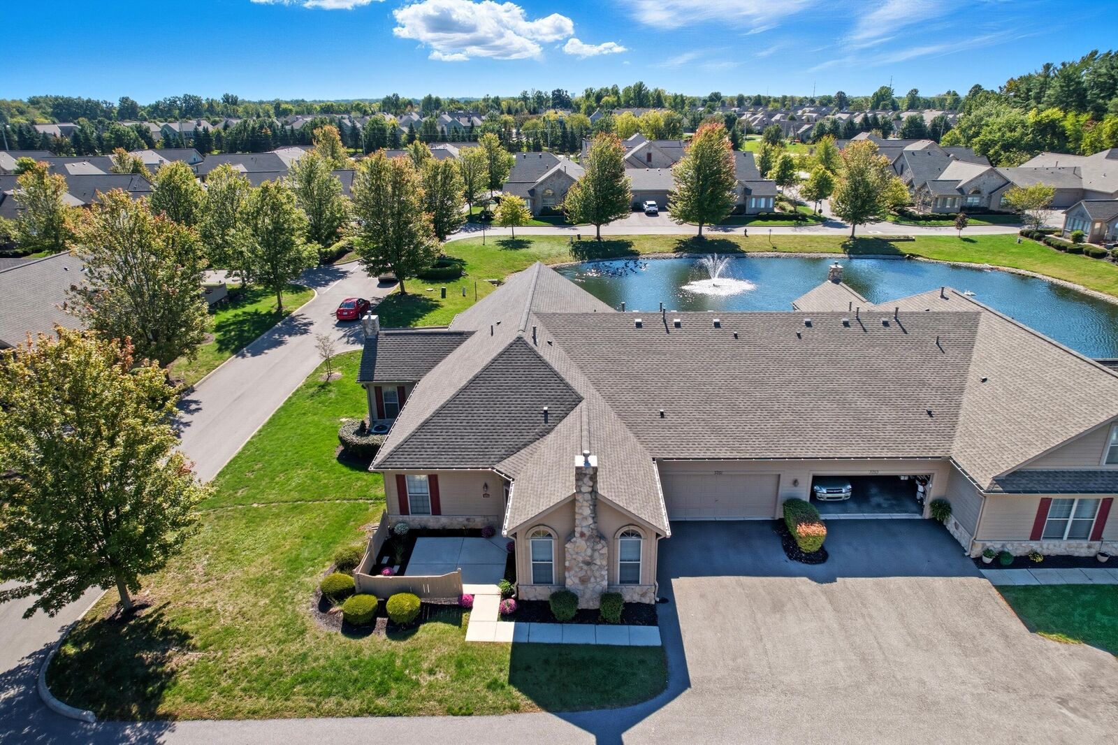 Property Photo: 3751 Stoneway Point OH 43065