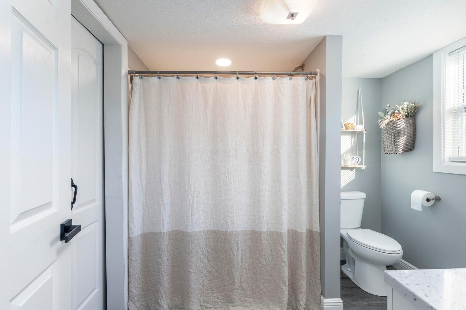 Property Photo:  430 Waddell Street  OH 45123