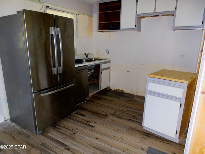 Property Photo: 8428 Fremont Road FL 32466