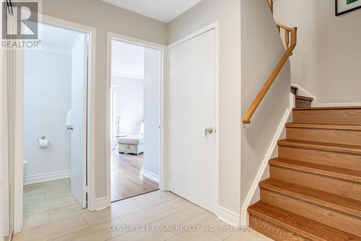 Property Photo:  45 Bristol Road East 19  ON L4Z 3P5 