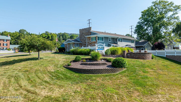 Property Photo: 364 Bowers Road PA 18603