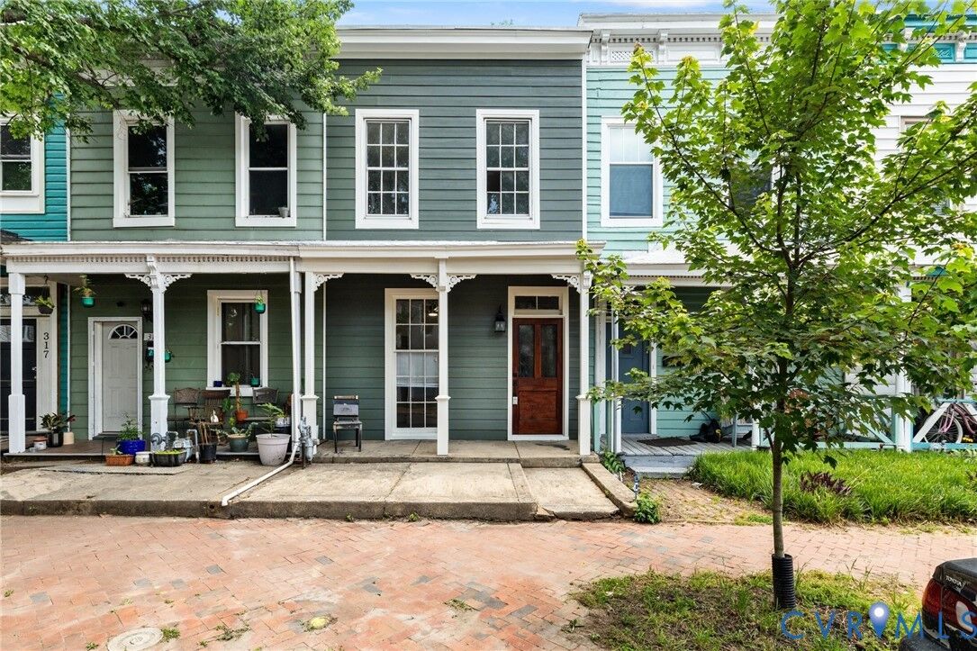 Property Photo: 321 S Laurel Street VA 23220