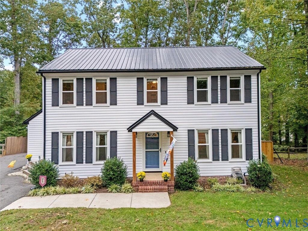 Property Photo: 419 Walton Park Road VA 23114