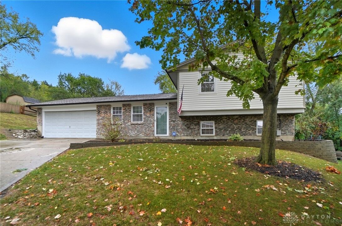 Property Photo: 838 Maid Marion Court OH 45342
