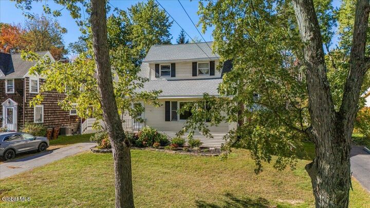 Property Photo:  15 Roweland Avenue  NY 12054 