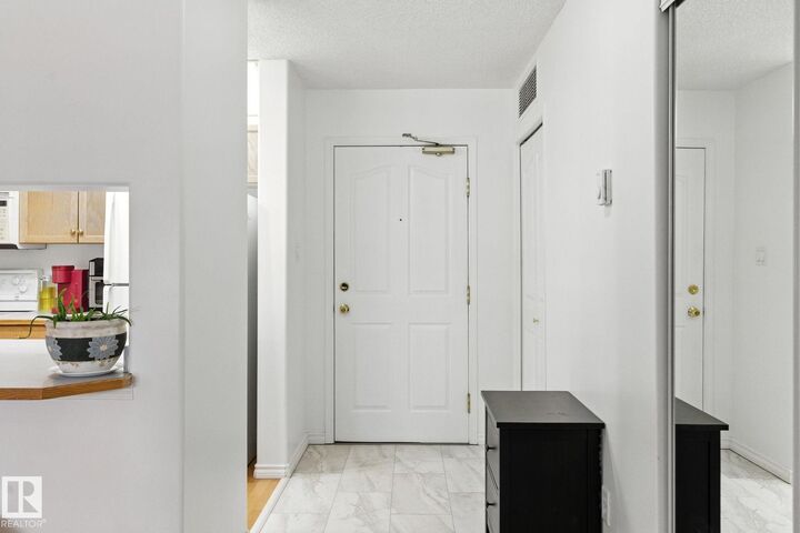 Property Photo: 16303 95 Street NW 125 AB T5Z 3V1