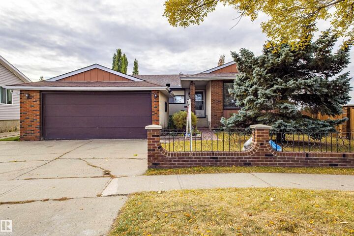 11455 162 Avenue NW  Edmonton AB T5X 2L4 photo
