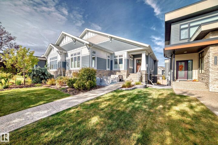 7236 May Road NW  Edmonton AB T6R 0T2 photo