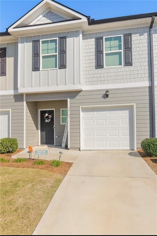 Property Photo:  3410 Highbury Way  GA 30038 