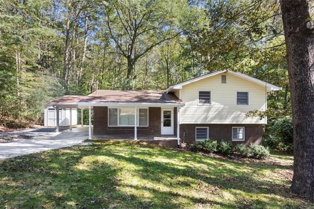 Property Photo: 601 Oakdale Road GA 30114