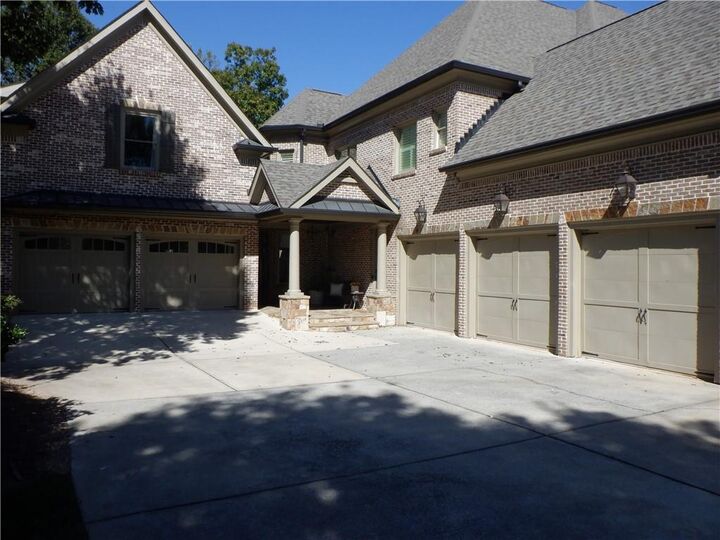Property Photo: 2415 Stone Wood Court GA 30041