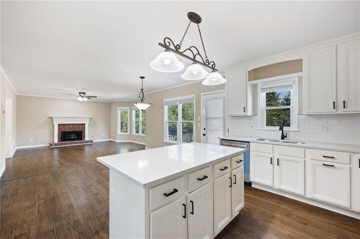 Property Photo: 2678 Catawba Drive NW GA 30152