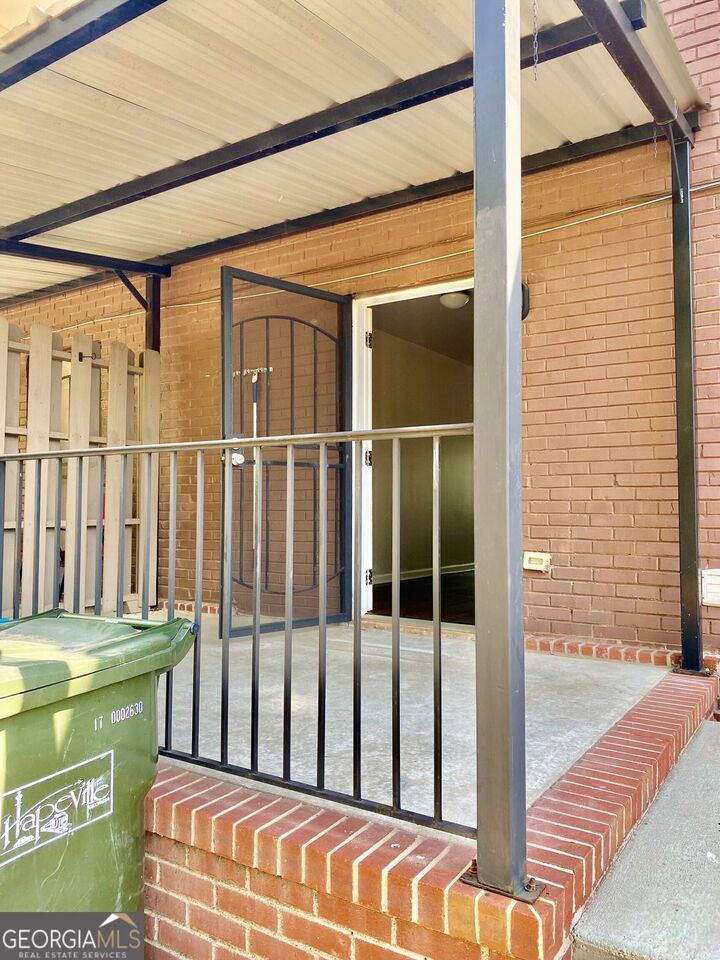 Property Photo: 493 King Arnold Street Unit 4 GA 30354