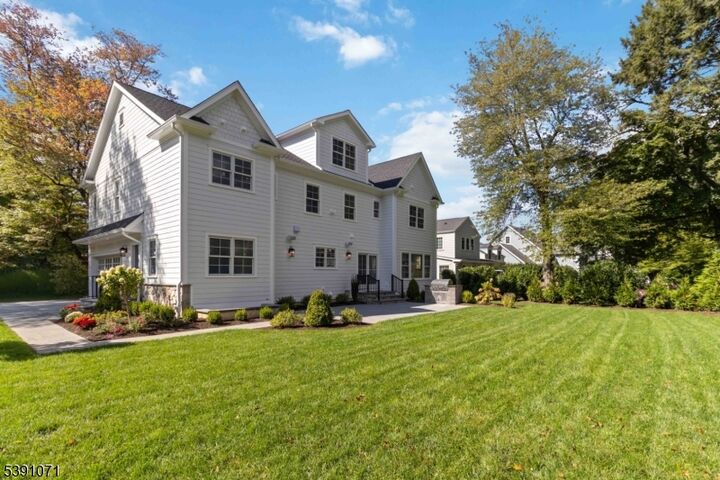 Property Photo: 2 Whitman Dr NJ 07928