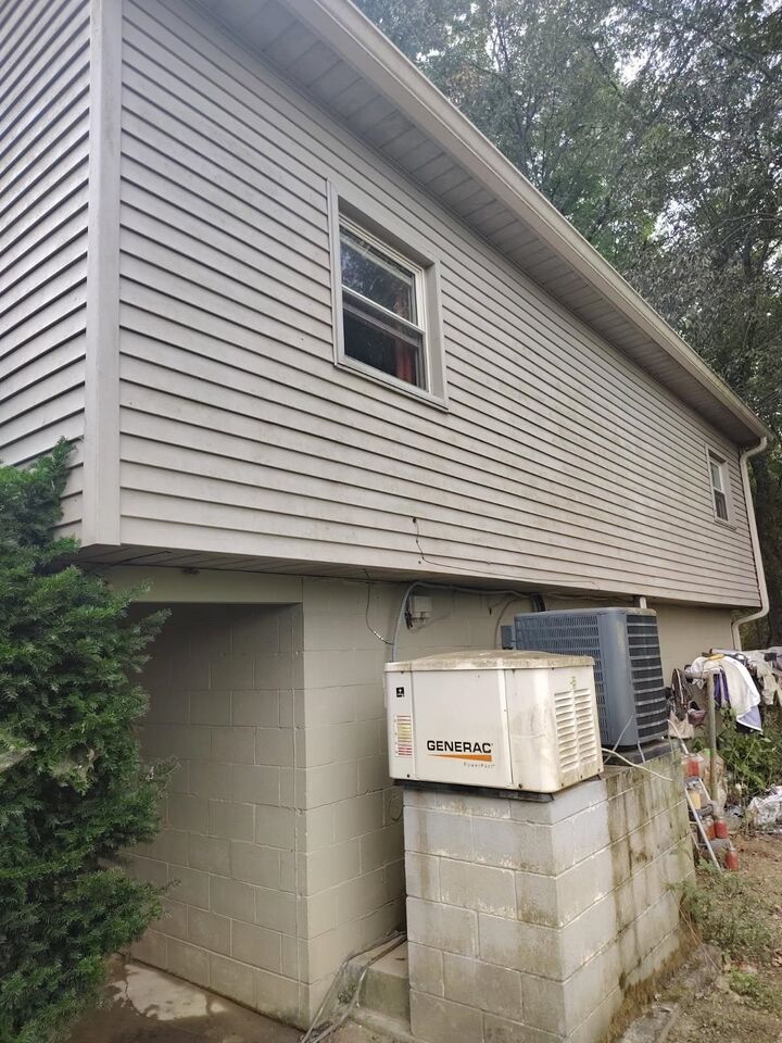 Property Photo:  20091 Upper Delaware  KY