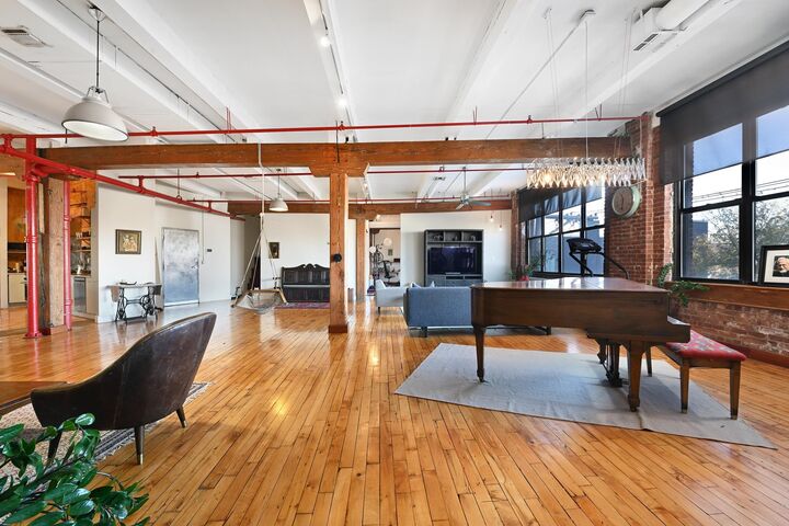 Property Photo: 1620 Manhattan Ave C3 NJ 07087