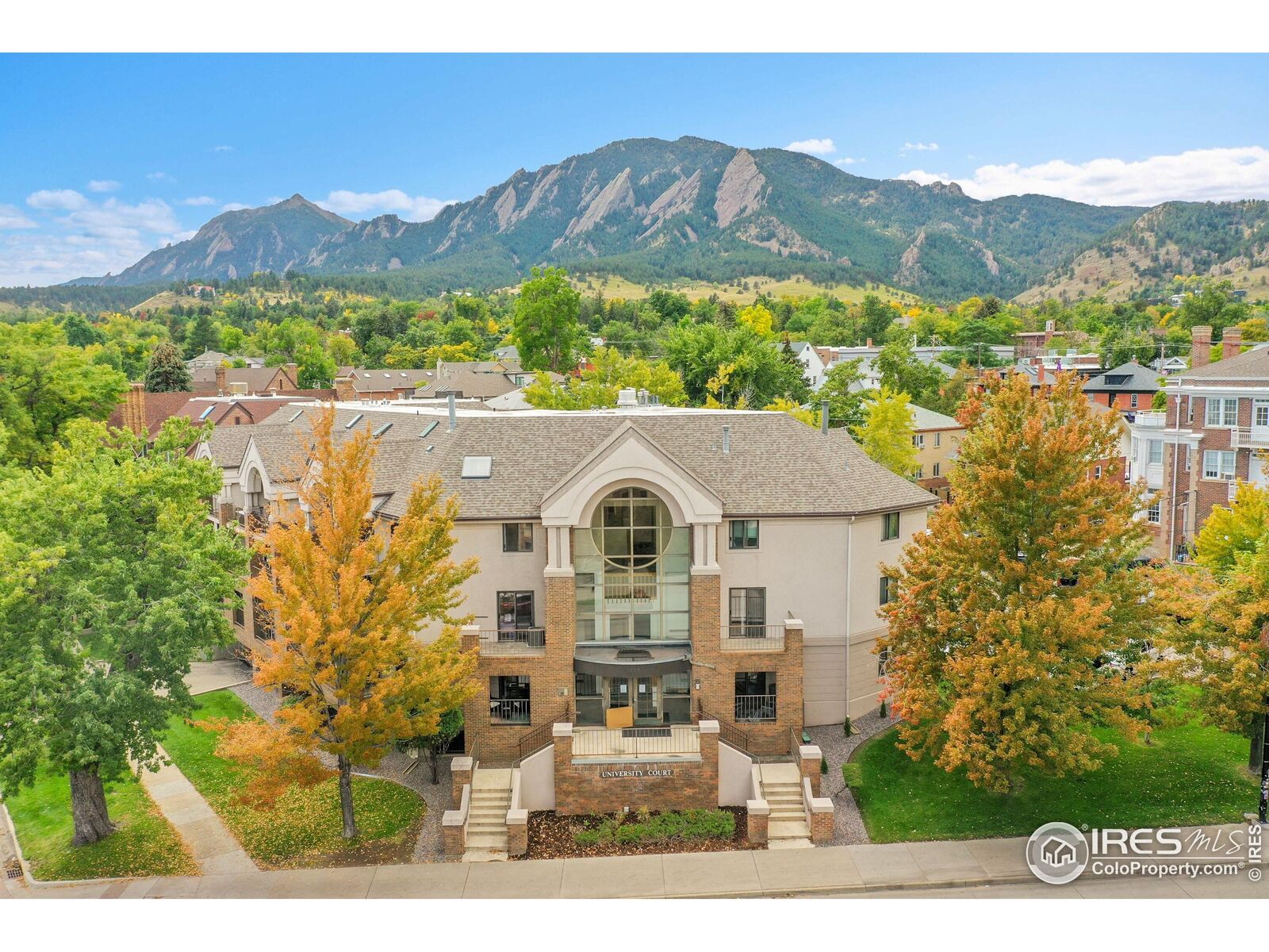 Property Photo:  1085 Broadway 4  CO 80302 