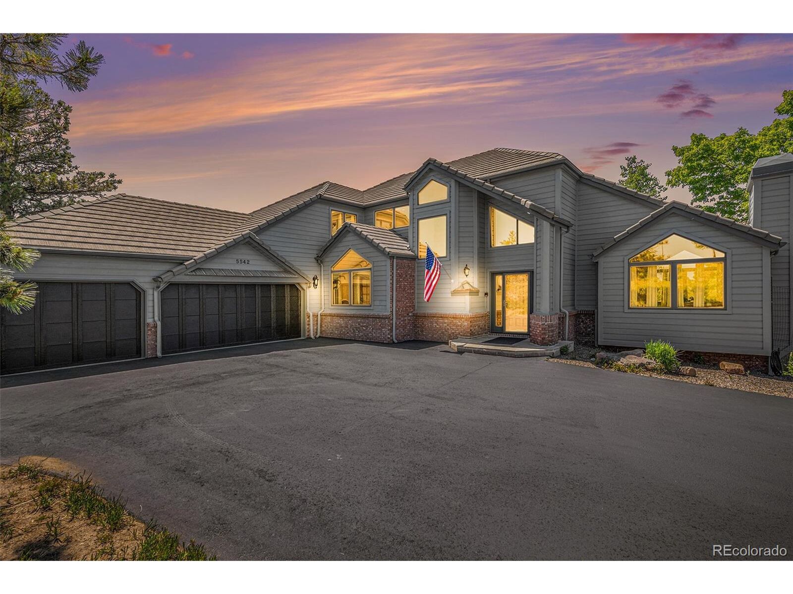 Property Photo:  5542 Ponderosa Dr  CO 80134 