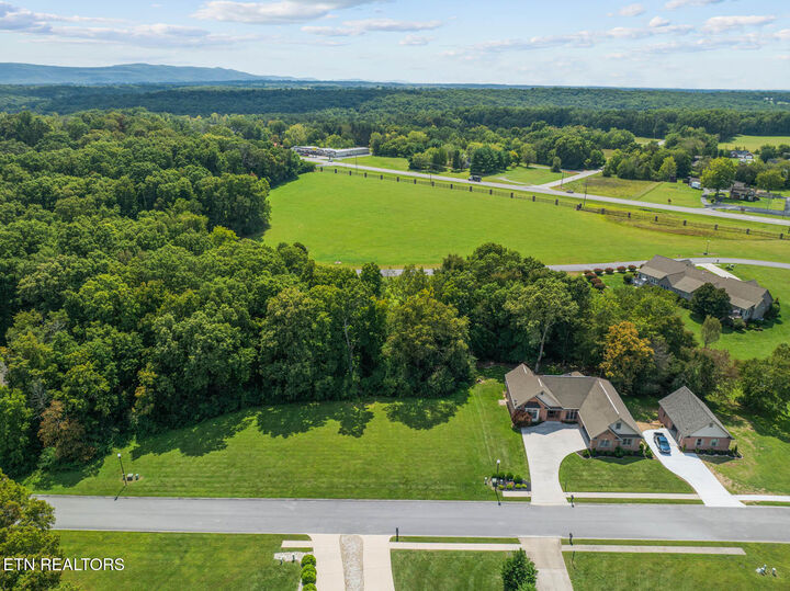 Property Photo: 0.49 Ac Tomlon Rd TN 38555