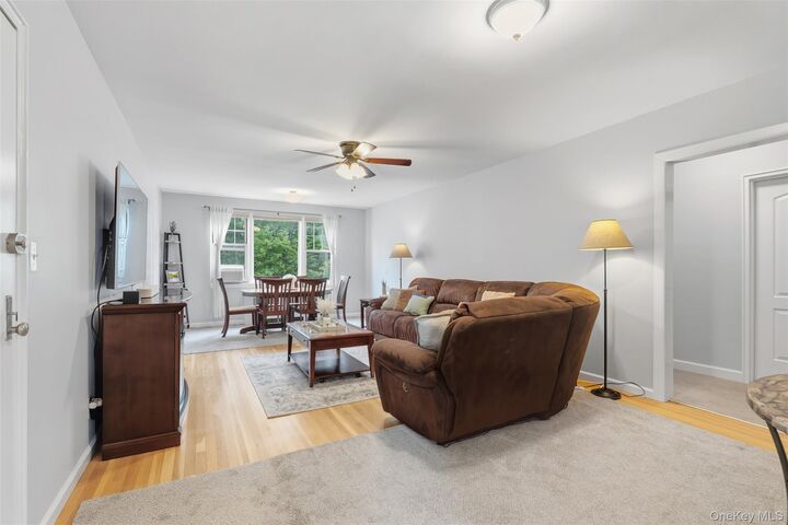 Property Photo:  14 Soundview Avenue 12  NY 10606 