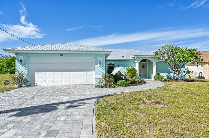 Property Photo: 409 Boundary Boulevard FL 33947