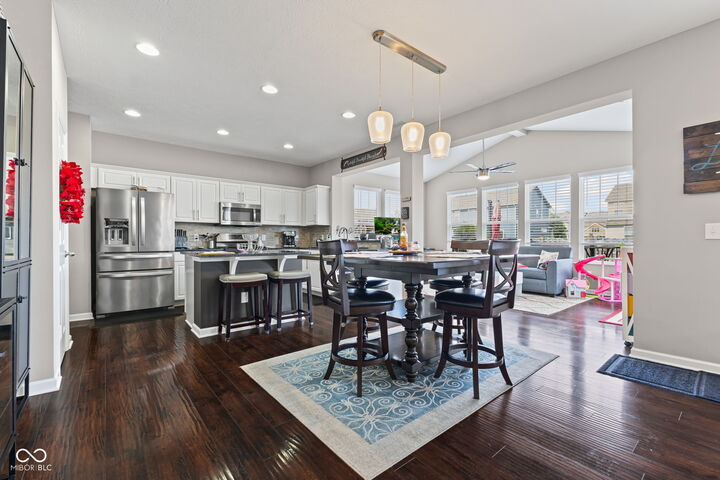 Property Photo: 7616 Dunleer Drive IN 46112