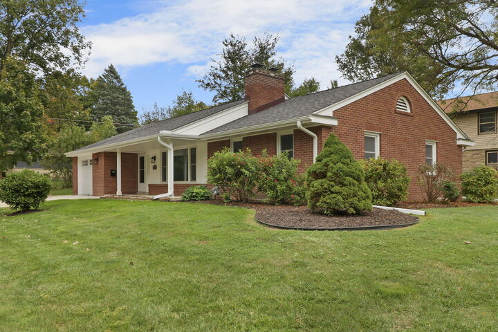 3923 Frances Dr  Racine WI 53405 photo