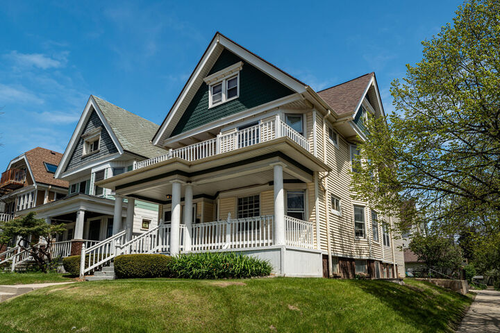 Property Photo: 2600 N Humboldt Blvd WI 53212