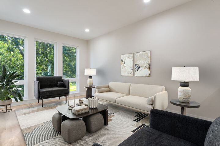 Property Photo: 6408 S Vernon Avenue 2 IL 60637