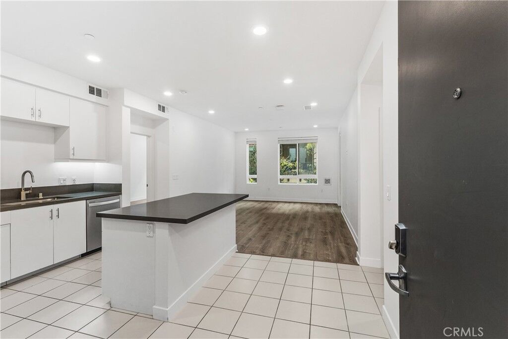 Property Photo:  1218 Nolita  CA 92612 